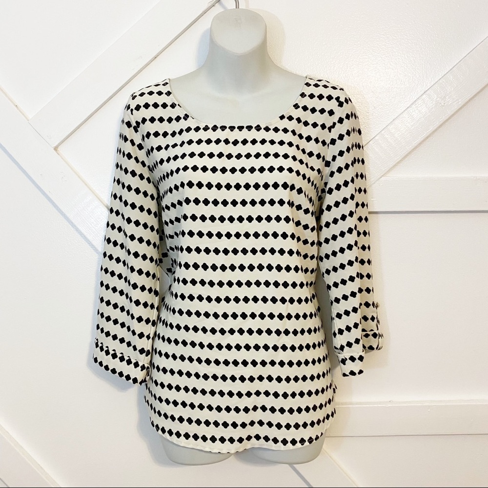 Brixon Ivy Geometric Clover Printed Long Cuff Sleeve Blouse White Black Sz M